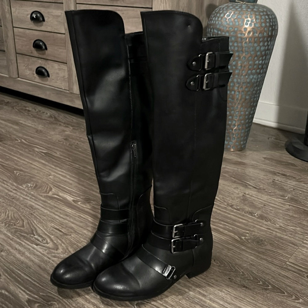 DV Dolce Vita LUCILE Women SIZE 8 Boot